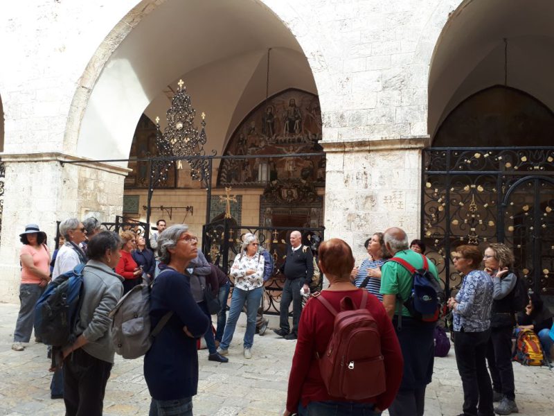 כחול י-ם בעקבות הארמנים בירושלים מדריכה אורלי בן משה